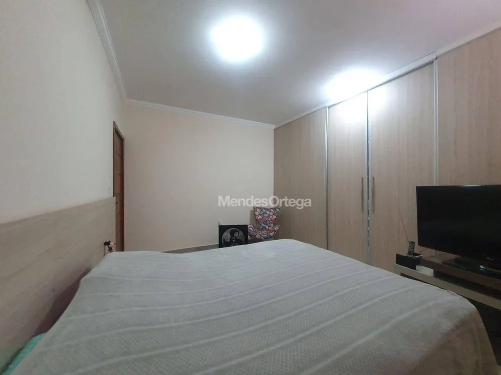 Casa, 3 quartos, 338 m² - Foto 9