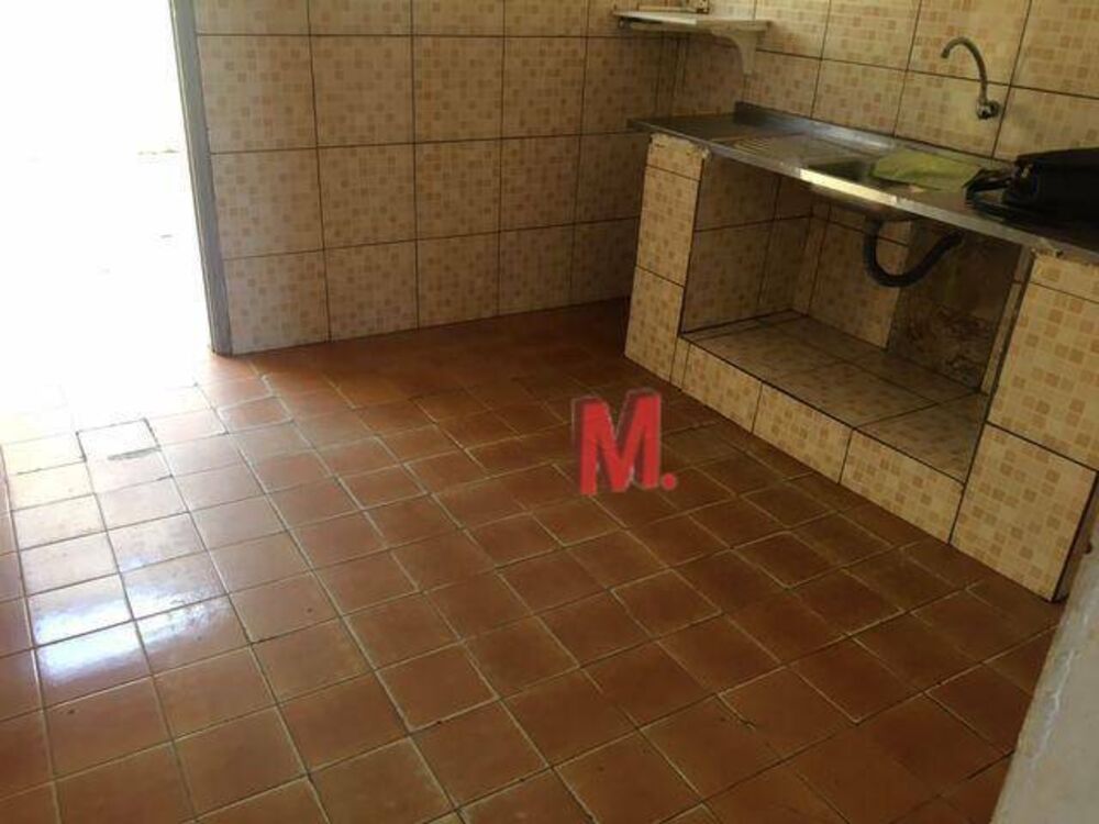 Casa à venda com 3 quartos, 85m² - Foto 2