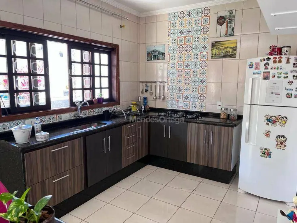 Casa, 3 quartos, 239 m² - Foto 7