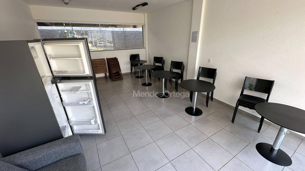 Apartamento à venda com 2 quartos, 57m² - Foto 32