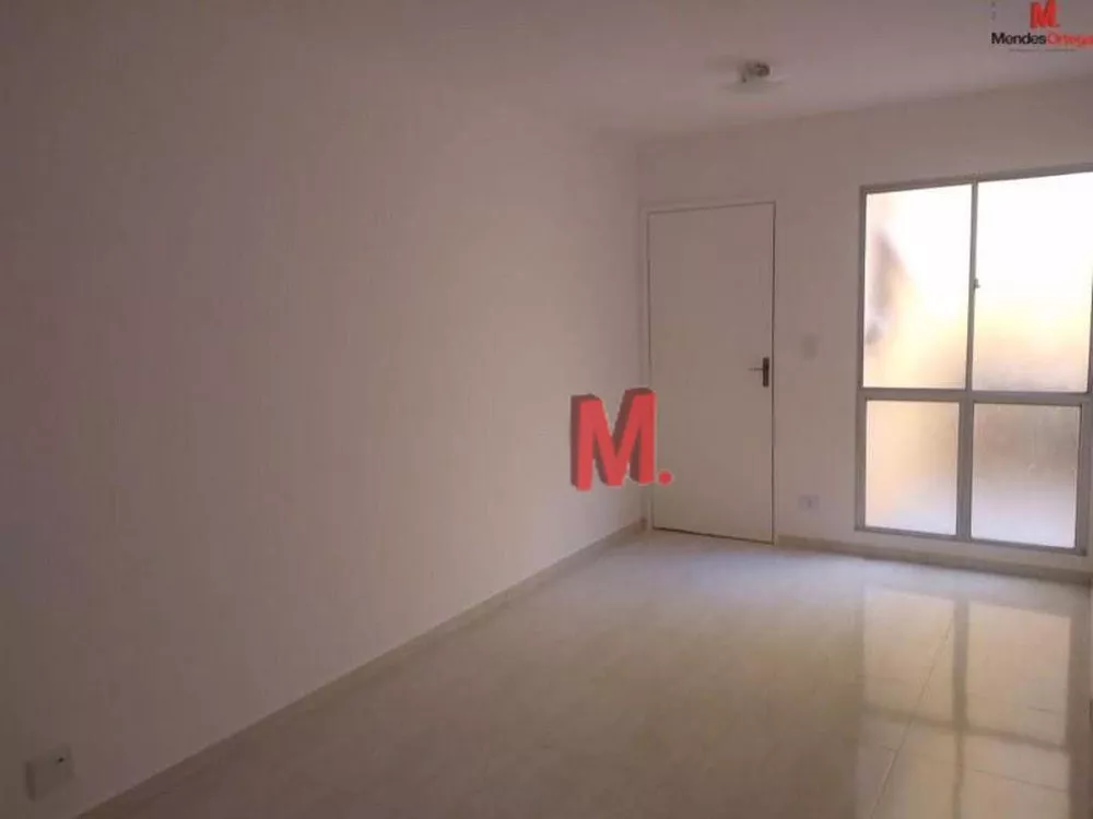 Apartamento à venda com 3 quartos, 65m² - Foto 1