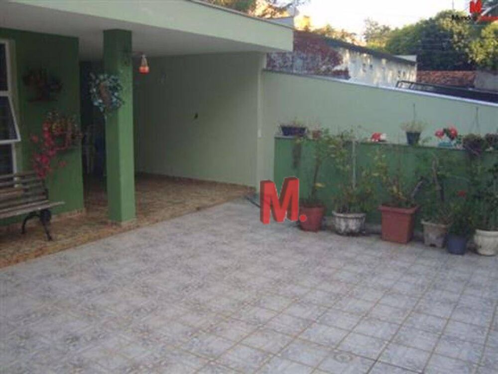 Casa, 3 quartos, 276 m² - Foto 36