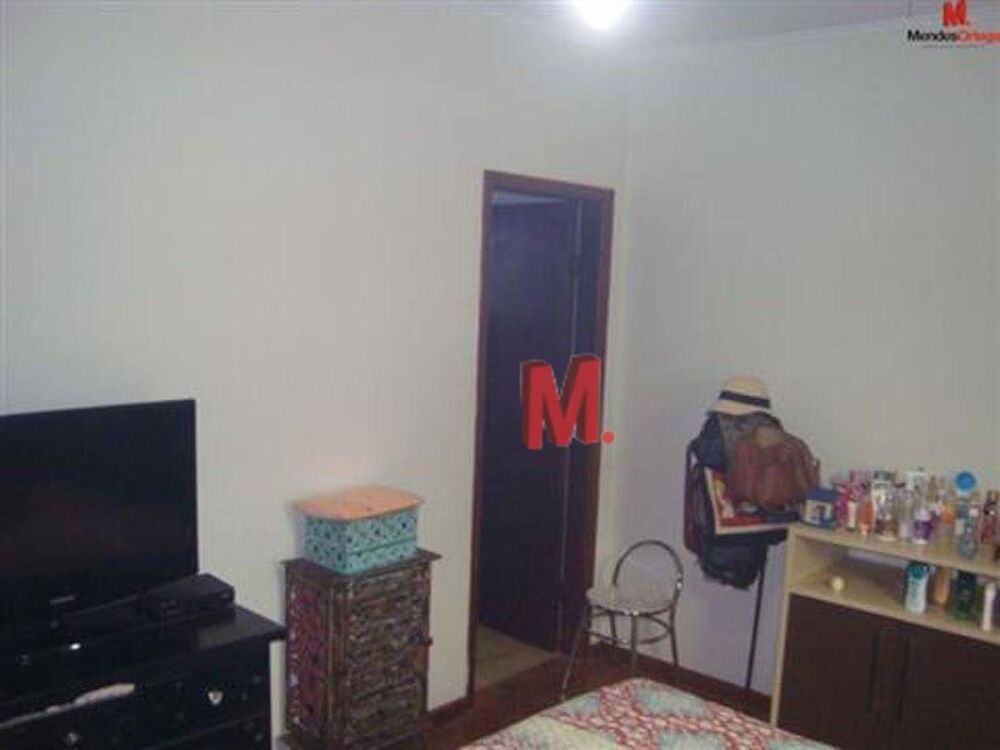 Casa, 3 quartos, 276 m² - Foto 29