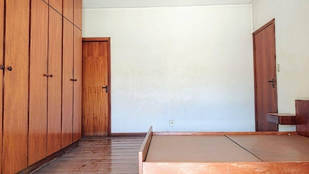 Casa, 3 quartos, 242 m² - Foto 2