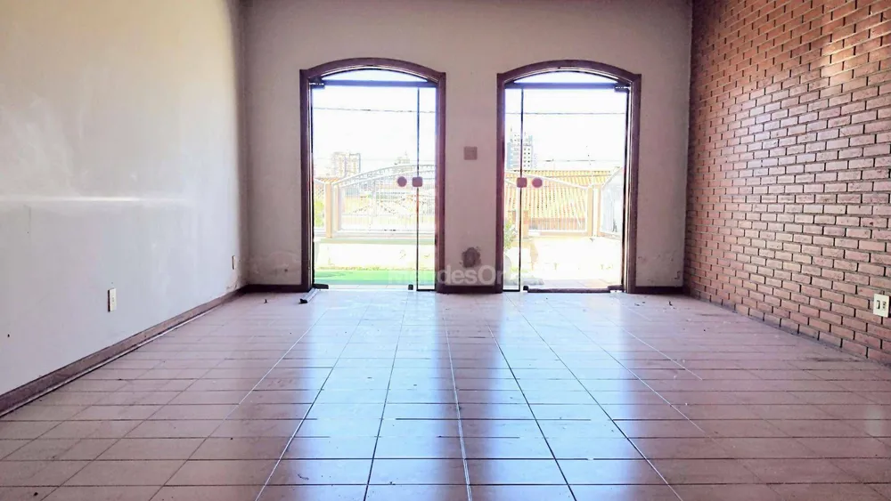 Casa, 3 quartos, 242 m² - Foto 6