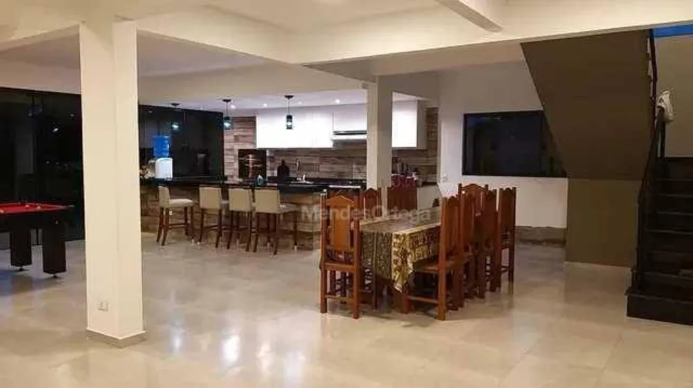 Chácara, 3 quartos, 1000 m² - Foto 1
