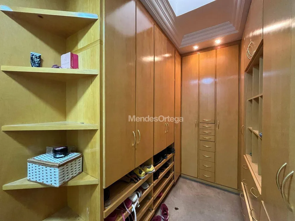Casa, 3 quartos, 310 m² - Foto 3