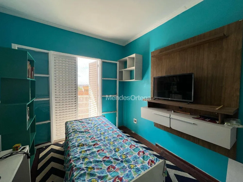 Casa, 3 quartos, 310 m² - Foto 1