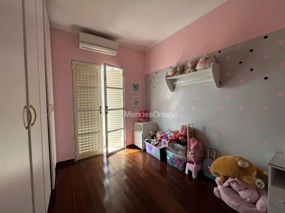 Casa, 3 quartos, 310 m² - Foto 10