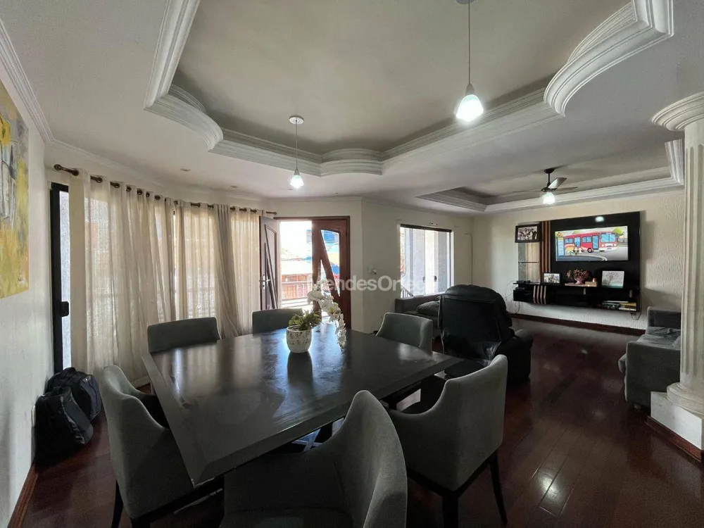 Casa, 3 quartos, 310 m² - Foto 11