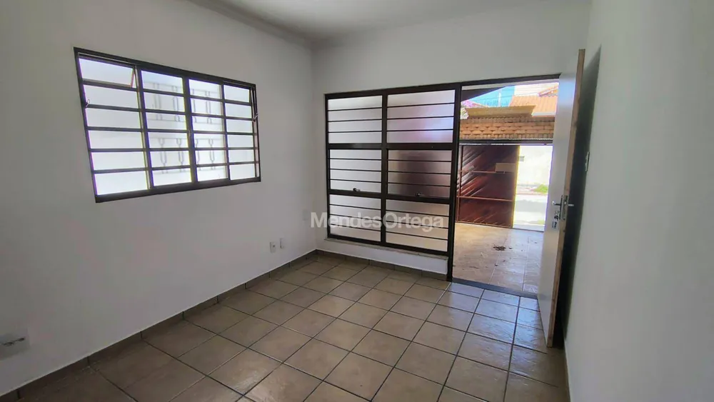 Casa, 5 quartos, 230 m² - Foto 8