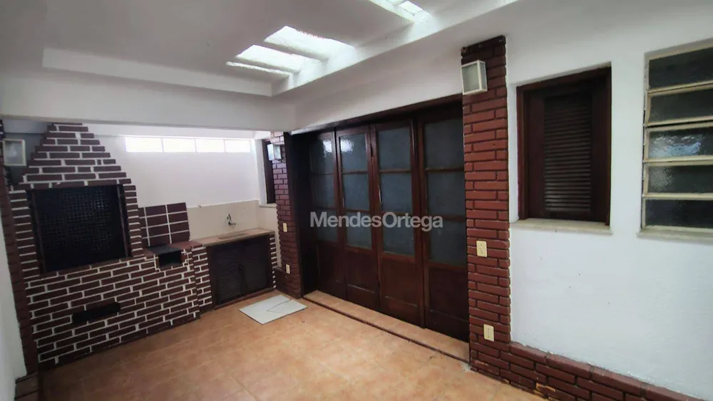 Casa, 5 quartos, 230 m² - Foto 4