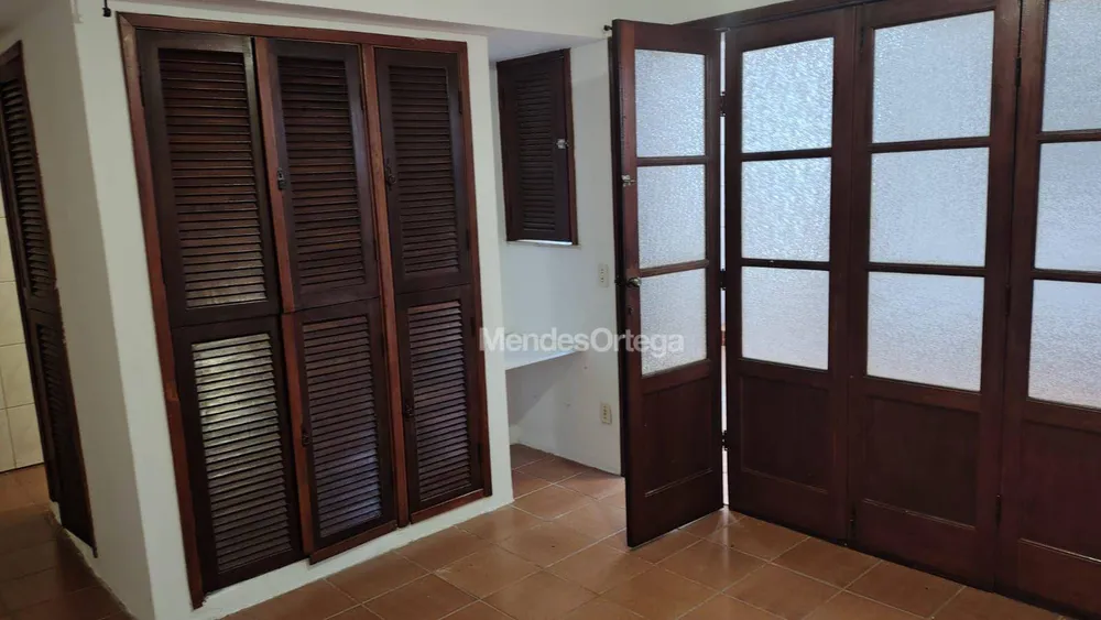 Casa, 5 quartos, 230 m² - Foto 5