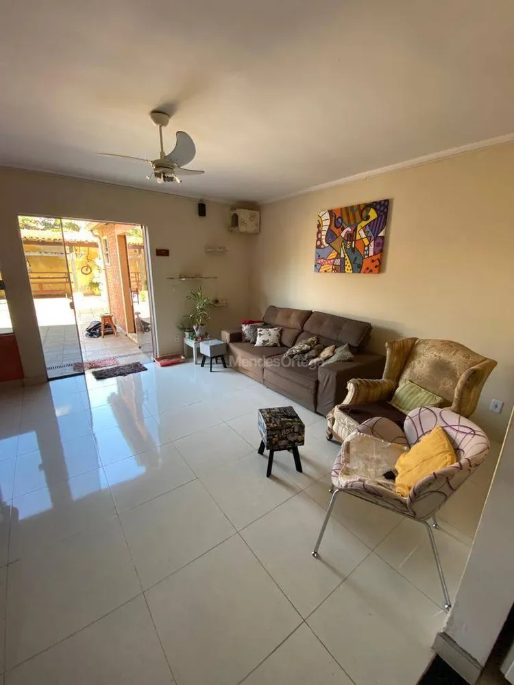 Casa, 4 quartos, 218 m² - Foto 4