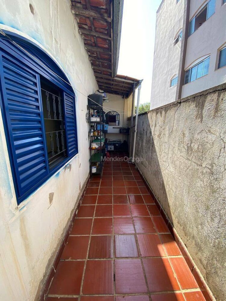 Casa, 4 quartos, 218 m² - Foto 8