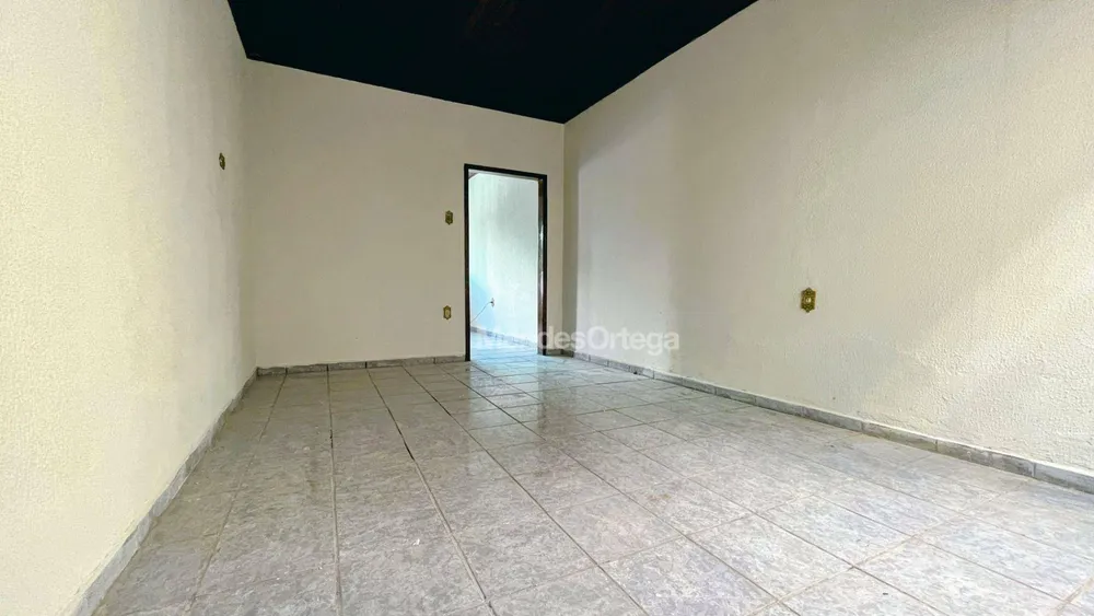 Casa, 3 quartos, 232 m² - Foto 3