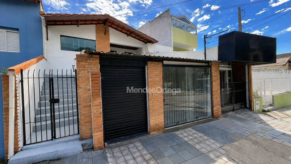 Casa, 3 quartos, 232 m² - Foto 1