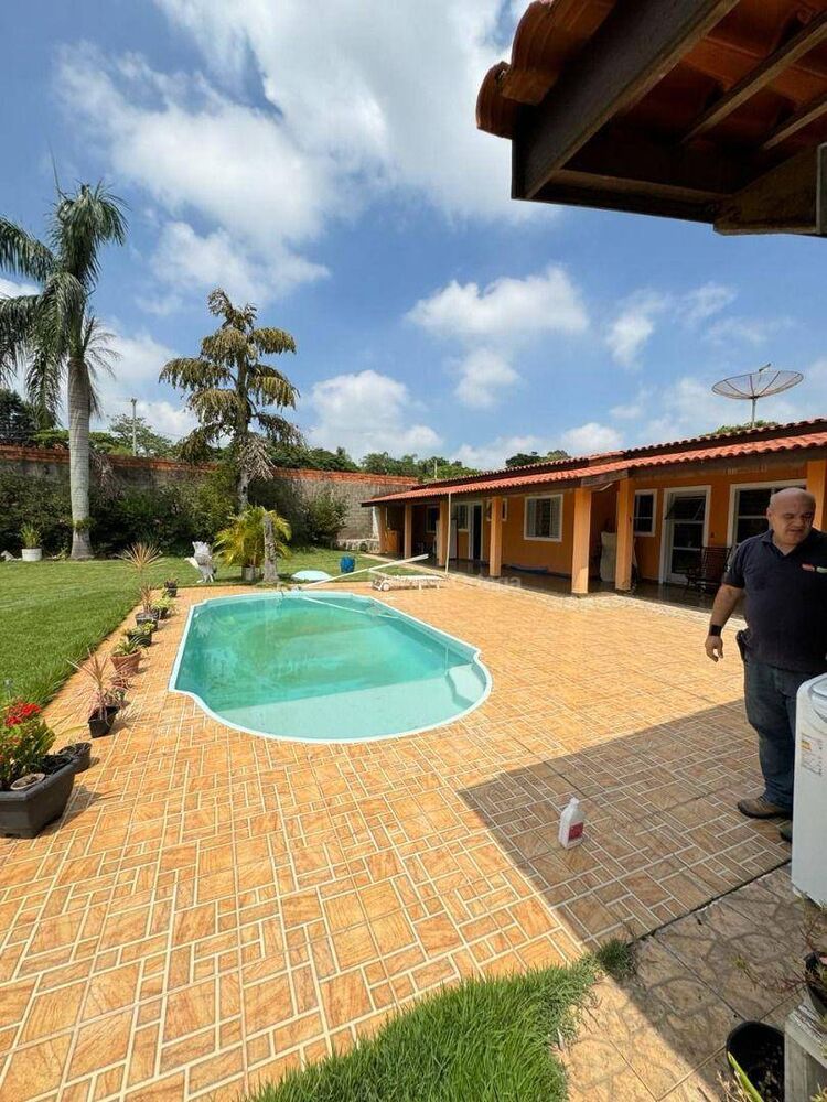 Chácara à venda com 2 quartos, 261m² - Foto 21
