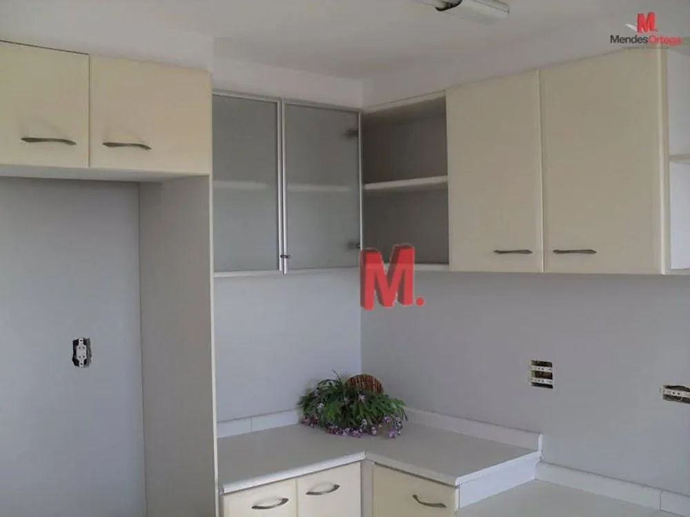 Apartamento, 4 quartos, 220 m² - Foto 2