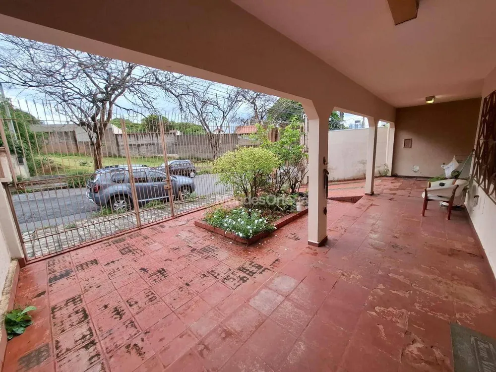 Casa, 3 quartos, 152 m² - Foto 2