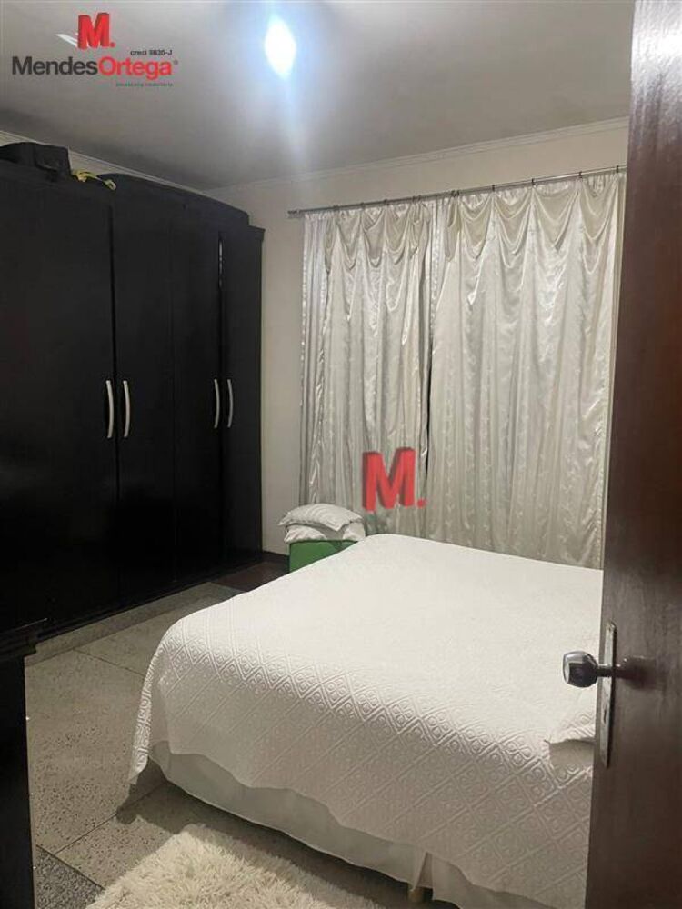 Casa, 3 quartos, 242 m² - Foto 3