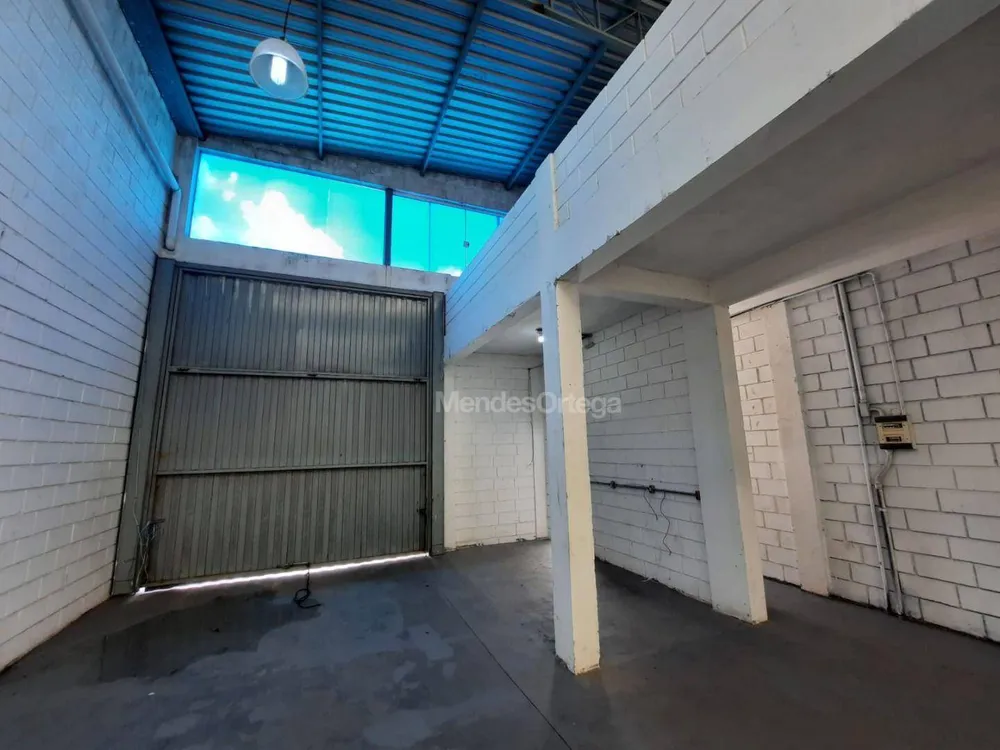 Depósito-Galpão, 235 m² - Foto 3