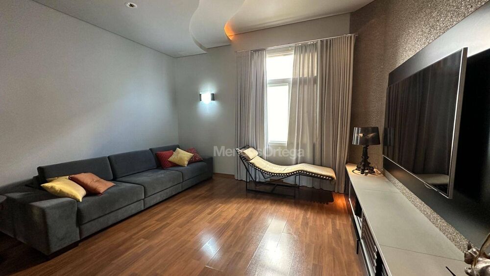 Casa de Condomínio à venda com 4 quartos, 946m² - Foto 1