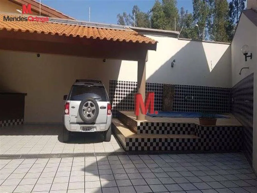Casa, 3 quartos, 359 m² - Foto 1