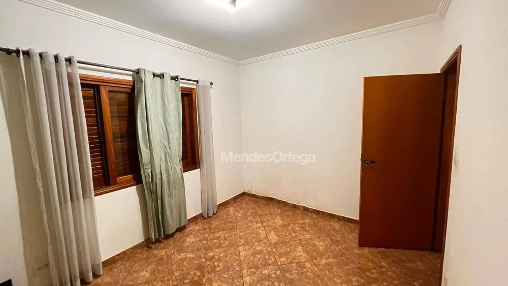 Casa, 4 quartos, 350 m² - Foto 4