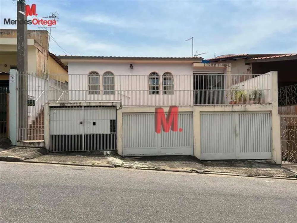Casa, 4 quartos, 150 m² - Foto 1