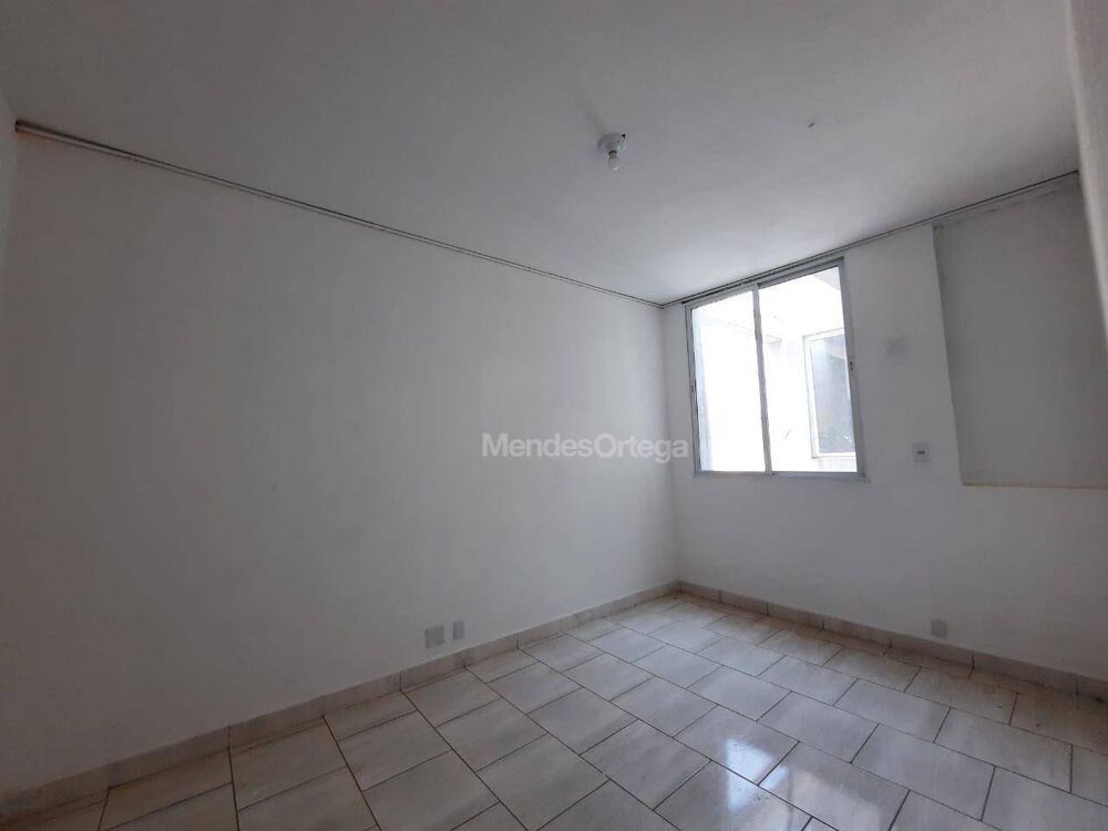 Loja-Salão à venda e aluguel, 1000m² - Foto 1