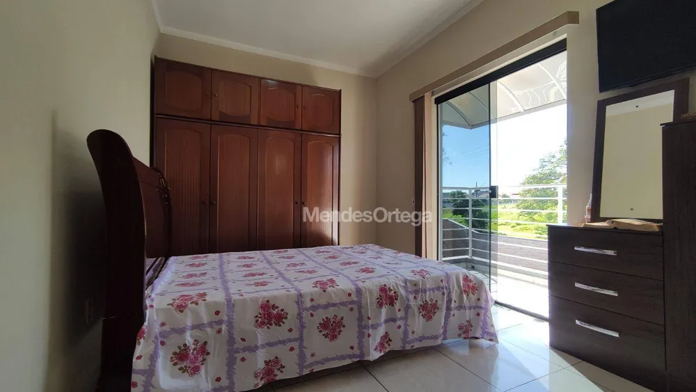 Casa, 3 quartos, 192 m² - Foto 9