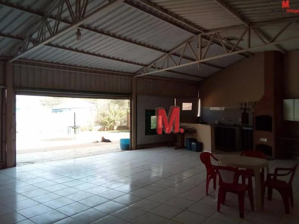 Chácara, 3 quartos, 1544 m² - Foto 11
