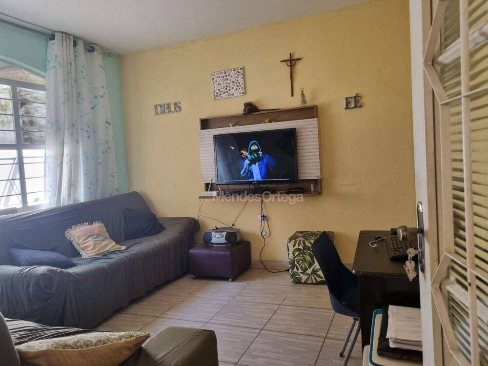 Casa, 2 quartos, 107 m² - Foto 1