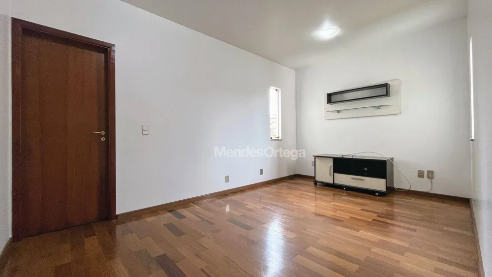 Casa, 3 quartos, 318 m² - Foto 9
