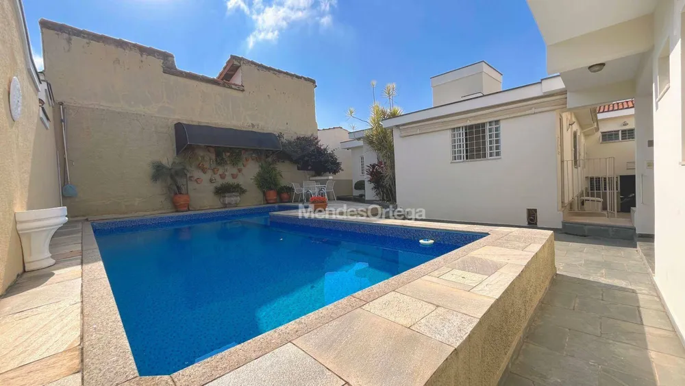 Casa, 4 quartos, 282 m² - Foto 3