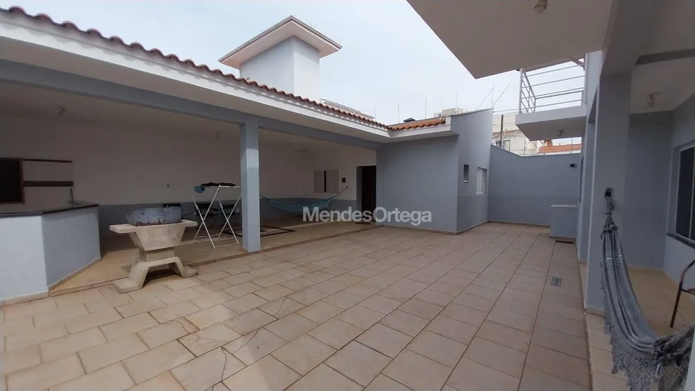 Casa, 3 quartos, 370 m² - Foto 6