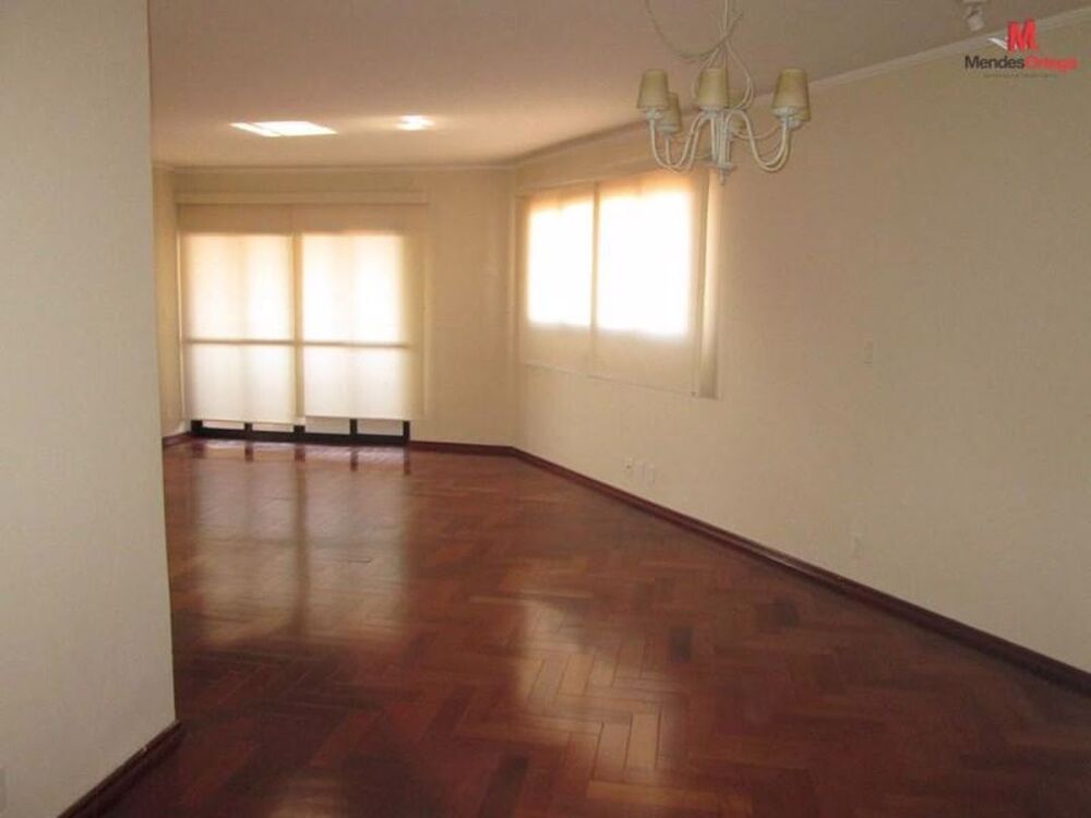Apartamento à venda com 3 quartos, 167m² - Foto 3