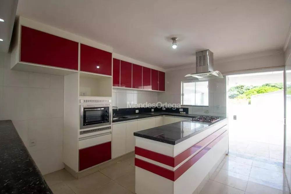 Casa, 2 quartos, 170 m² - Foto 11