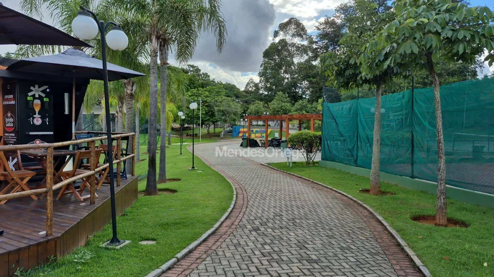 Loteamento e Condomínio, 300 m² - Foto 1