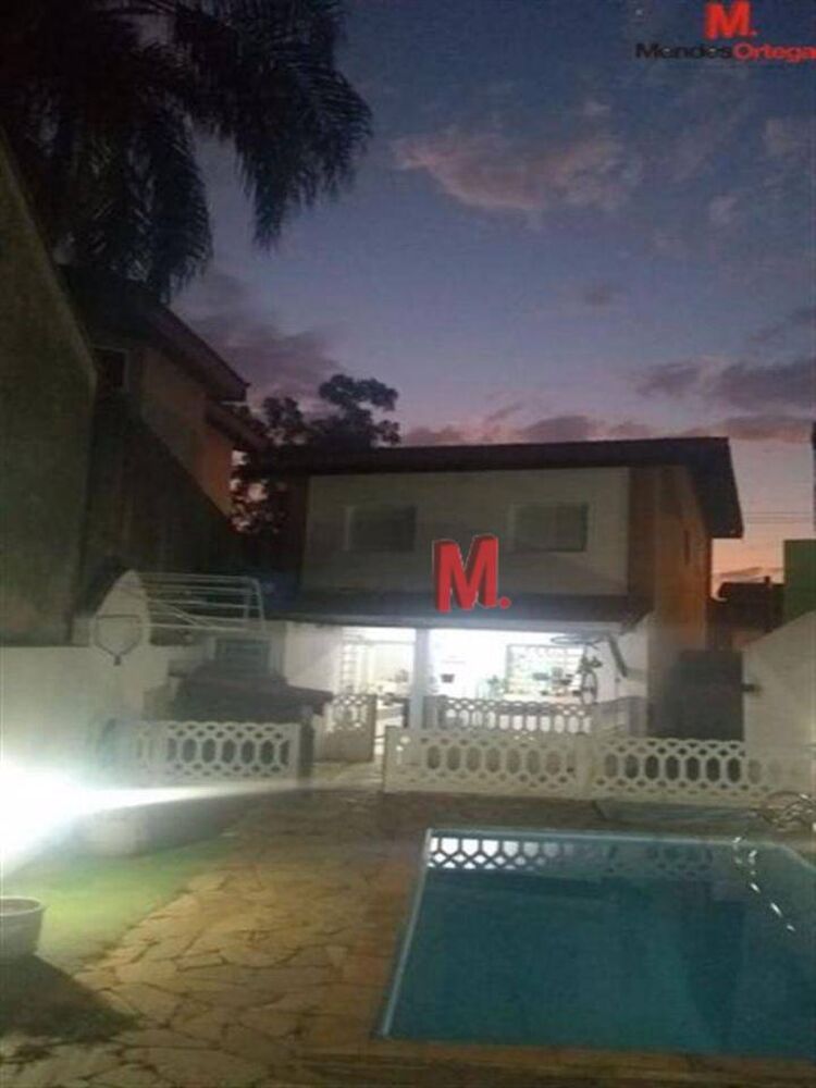 Casa à venda e aluguel com 3 quartos, 172m² - Foto 6