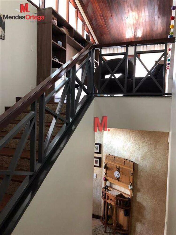 Casa, 4 quartos, 451 m² - Foto 1