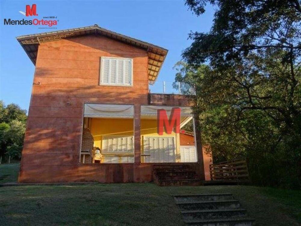 Chácara à venda com 5 quartos, 600m² - Foto 1