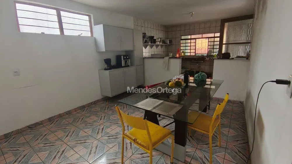 Casa, 2 quartos, 271 m² - Foto 2