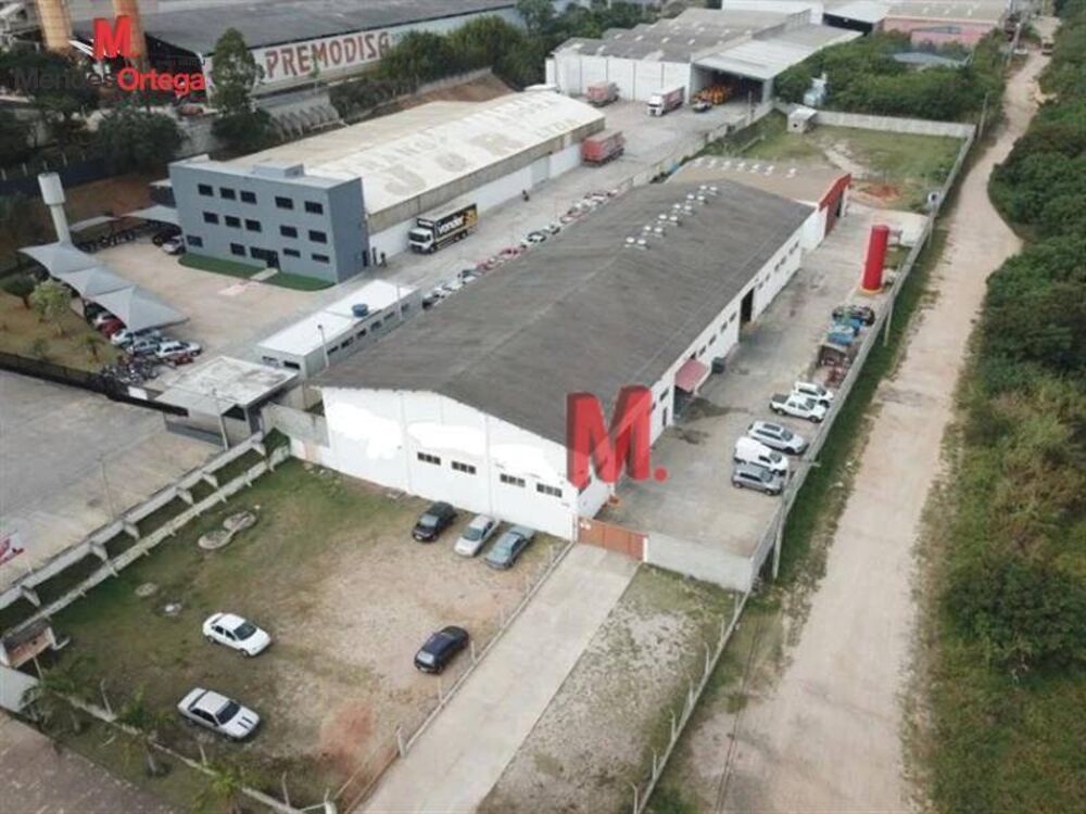 Depósito-Galpão, 1750 m² - Foto 1