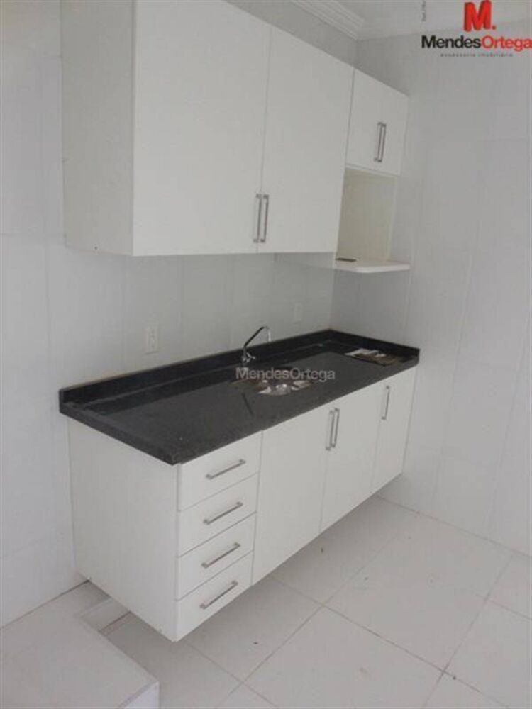 Apartamento para alugar com 3 quartos, 73m² - Foto 4