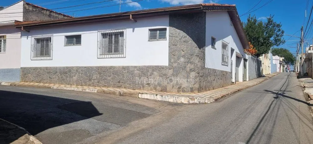 Casa, 3 quartos, 194 m² - Foto 1