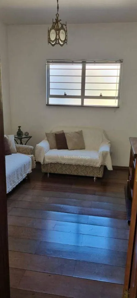 Casa, 3 quartos, 194 m² - Foto 2