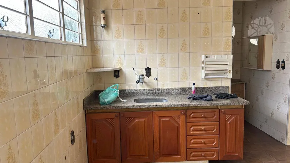 Casa, 4 quartos, 258 m² - Foto 4