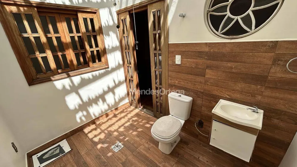 Casa, 4 quartos, 258 m² - Foto 6